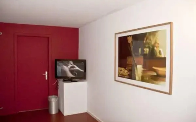 Aarons Sleep-Well B&B Basel