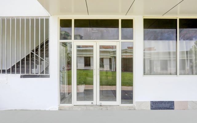Hotel O by OYO Samridhi Inn