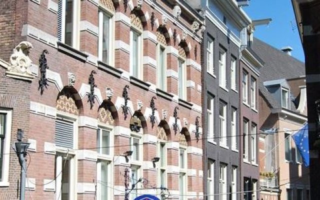 Best Western Dam Square Inn in Amsterdam, Netherlands from 228$, photos, reviews - zenhotels.com hotel front