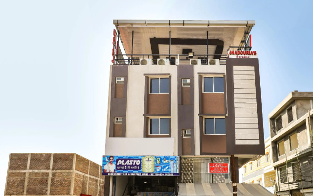 Capital O 71256 Hotel Seemansh
