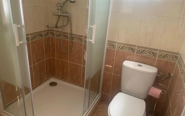 Petit appartement chez l’hôte avec piscine