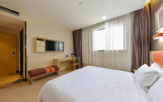 Cheermay Hotels Shenzhen North Railway Station Longhua Dalang Business Center Branch