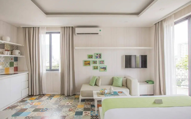 Lief Pulo Saigon