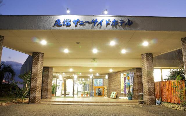 Ashizuri Sunnyside Hotel Тосасимидзу вид на фасад