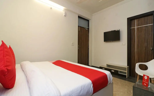 OYO Flagship 15432 Hotel The Nest GMS Rd