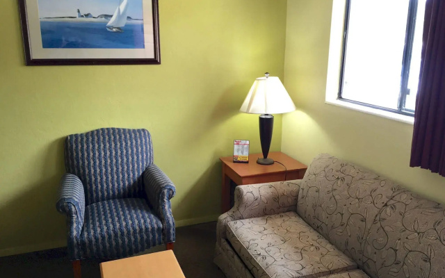 Budget Inn