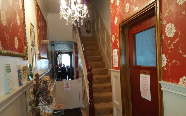 The Cresta Guest House