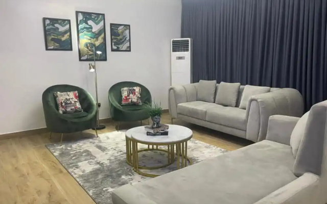 Modern Luxury 3 Bed With Pool & Gym in Lekki