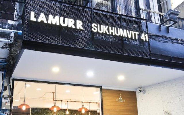 Lamurr Sukhumvit 41 - Hostel
