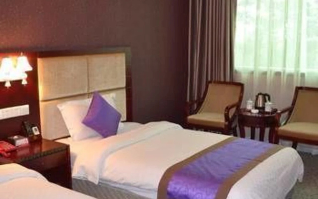 Yahao Holiday Hotel