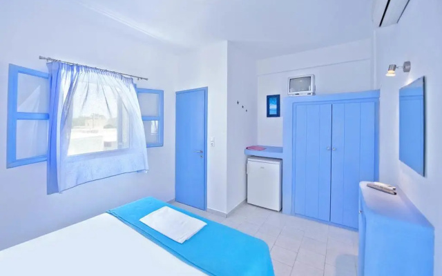 Amelie Hotel Santorini