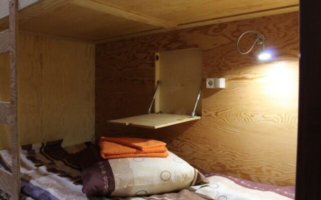Bereg Angaryi Hostel