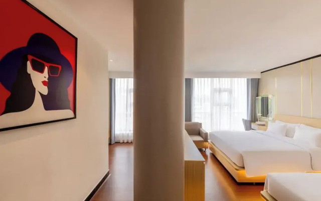 A25 Premium Hotel - 277 Le Thanh Ton