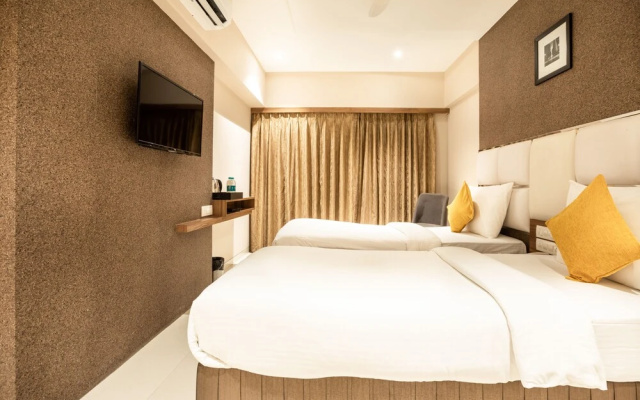 Hotel Pacific Residency
