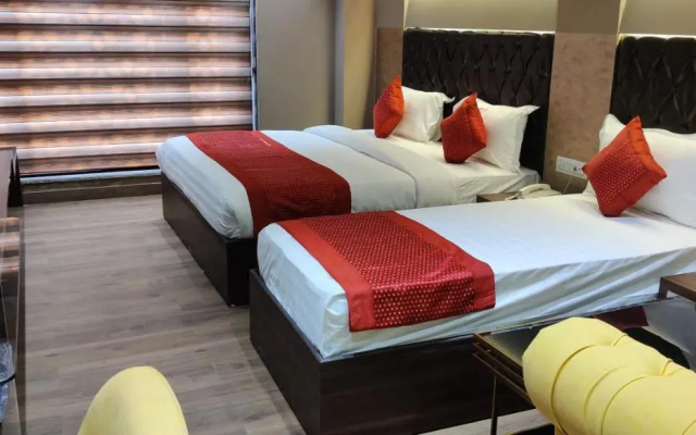 Hotel Oak plaza New Delhi