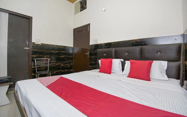 Oyo 43606 Darshan Guest House