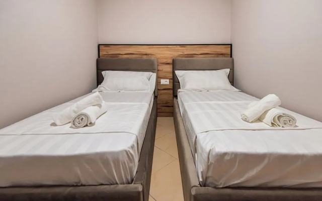 ApartHotel EDA
