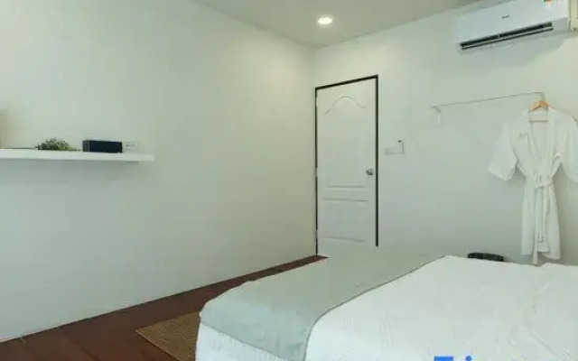 House of Patcha Hostel and Salon