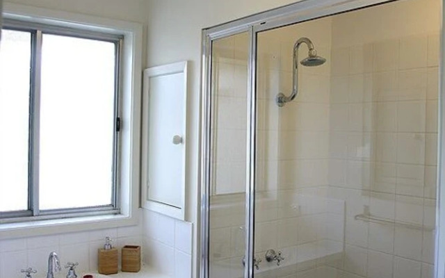 Waterfront Holiday Home - Esplanade 54