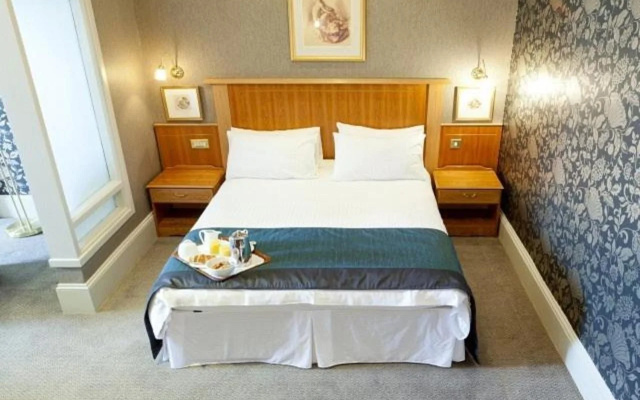 Palace Hotel