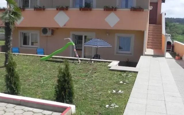 Apartments Bisić