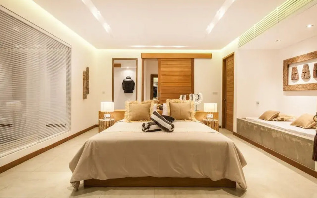 Niko 2 R New Villa Close to Finns Beach Club