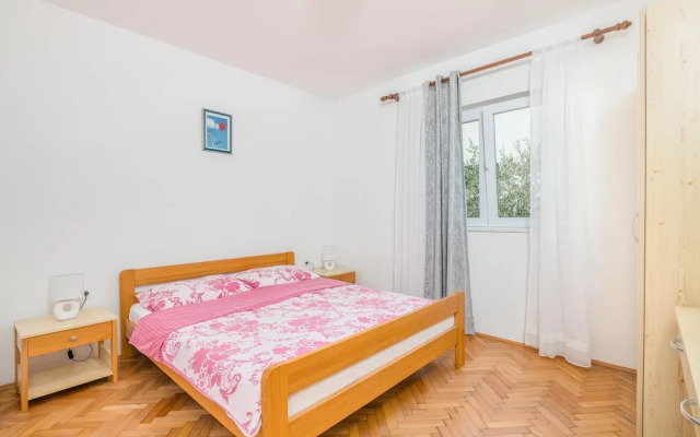 Stunning Home in Malinska With Wifi and 2 Bedrooms