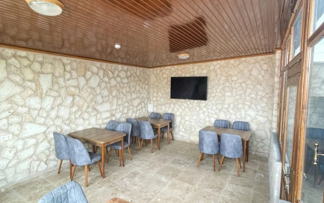 By Yüksel Cave Hotel