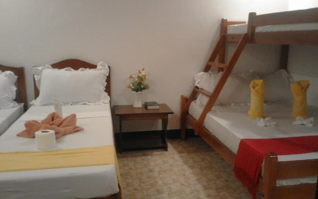 Vali-Joe Travel Lodge