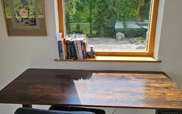 Peaceful Nature Retreat in Othery