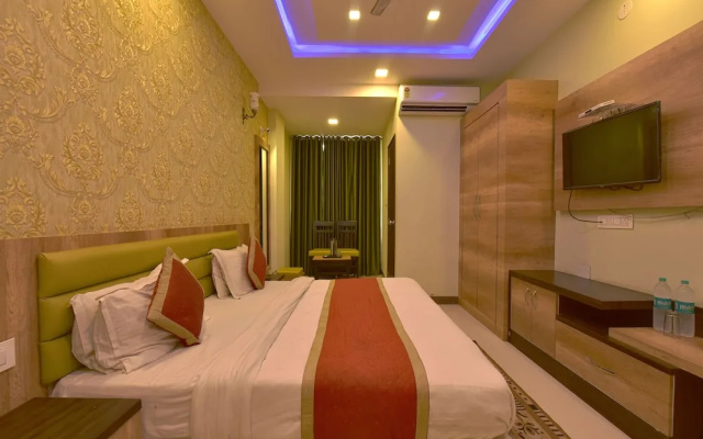 Hotel Golden Leaf