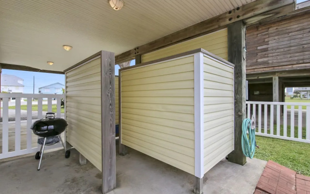 Sea Isle Surprise 3 Bedroom Home