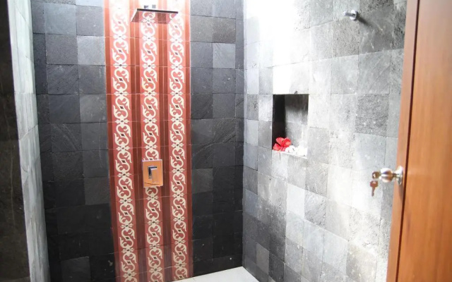Bali Marina Villa's