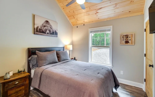 Ellijay Retreat w/ Access to Community Pools!