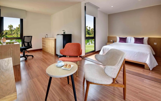 Lakeview Terrace Resort Pengerang