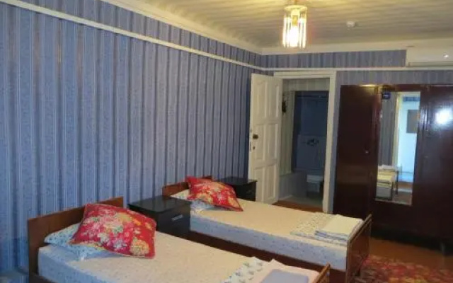Mirzo Bed and Breakfast
