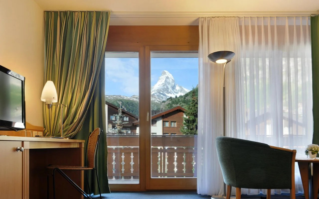 Alpine Hotel Perren