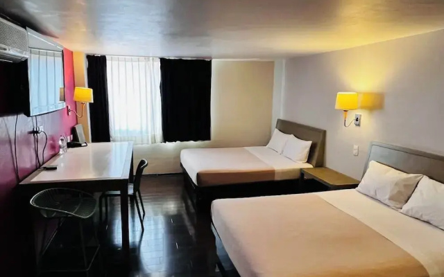 Centro 19 Hotel