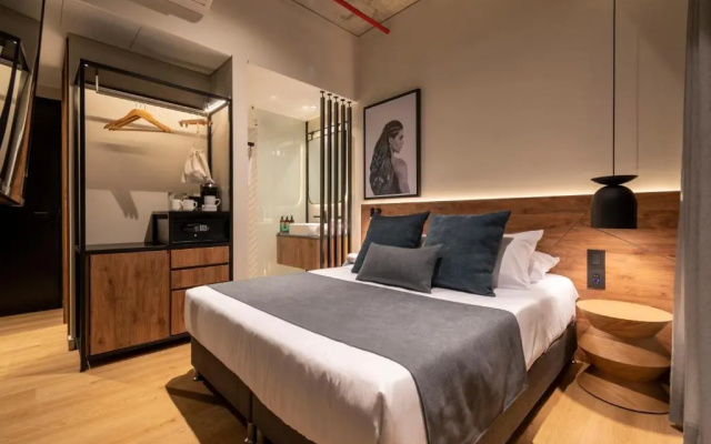 Hashtag 98 Hotel By Jalo