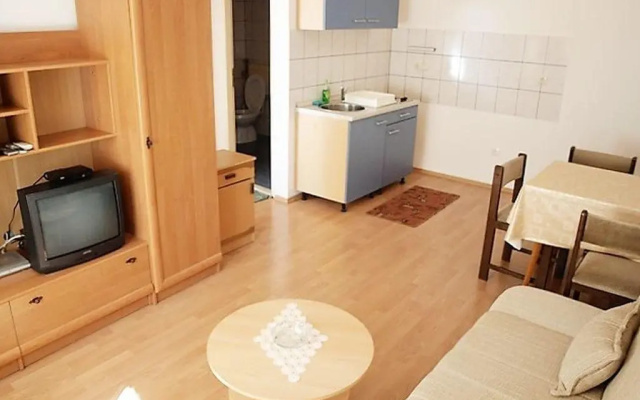Apartments Jaksa