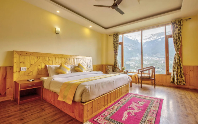 Phalguni Regency Manali
