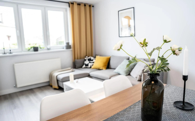 Luxurious Apartment with South facing Garden