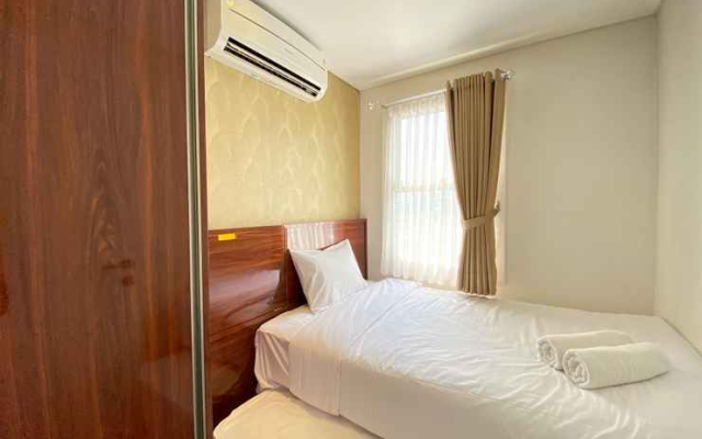 Private and Artistic 2BR Apartment at Parahyangan Residence By Travelio
