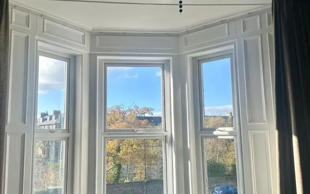 Kensington House by Warren Collection
