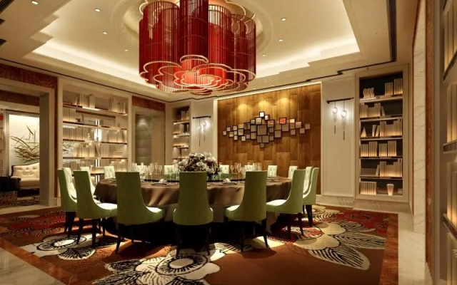 Grand Sky Hotel