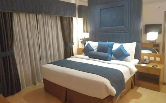 Hotel Sky Touch