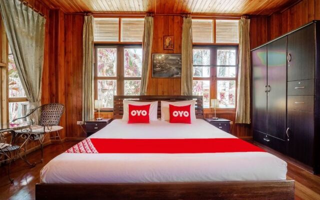 Bang Saray Village Resort