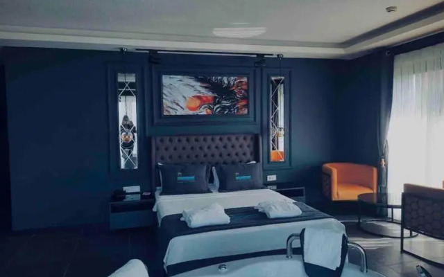 La Cielo Hotel