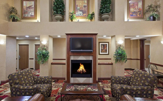 Holiday Inn Express Hotel & Suites Bowling Green by IHG