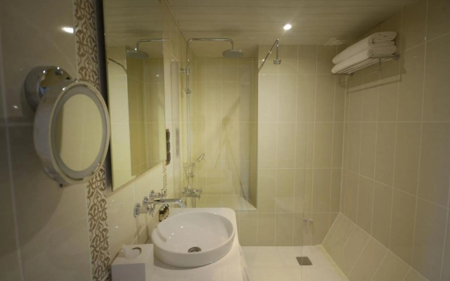 Hich Hotel Konya